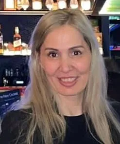 Mihaela, Customer Support Manager